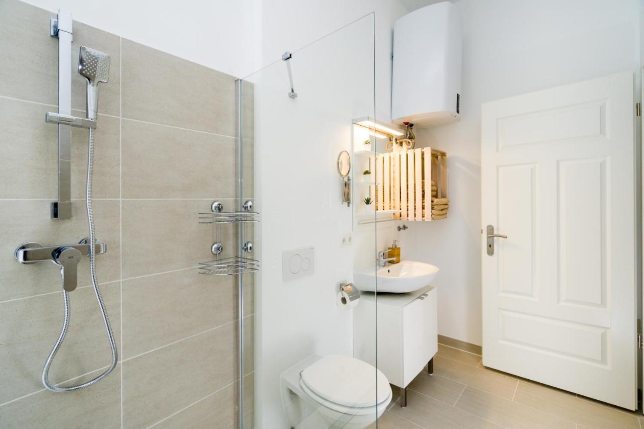 The Lohmeyerstr Hh, 2 Bed Rooms Up To 5 People Berlin Extérieur photo